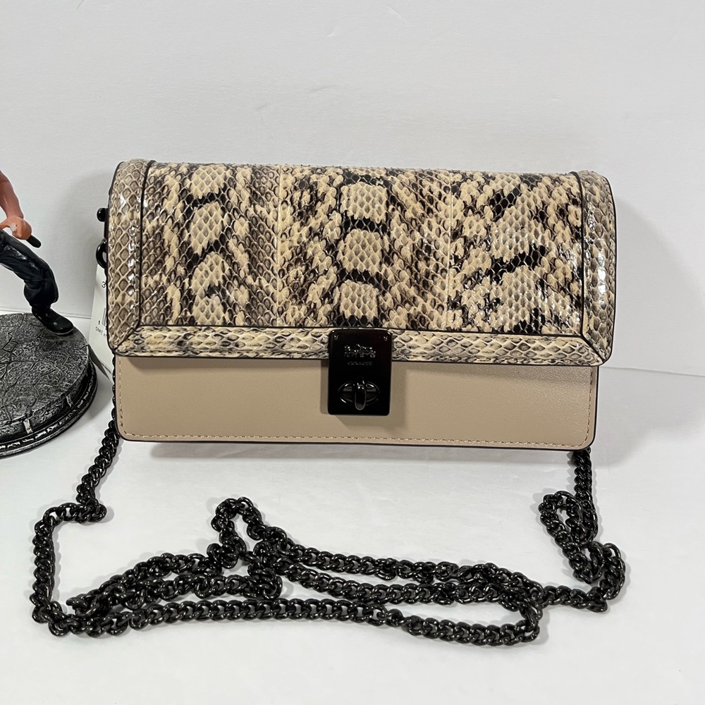 NWT Coach Hutton Crossbody Bag